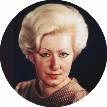 Валя Сергеева